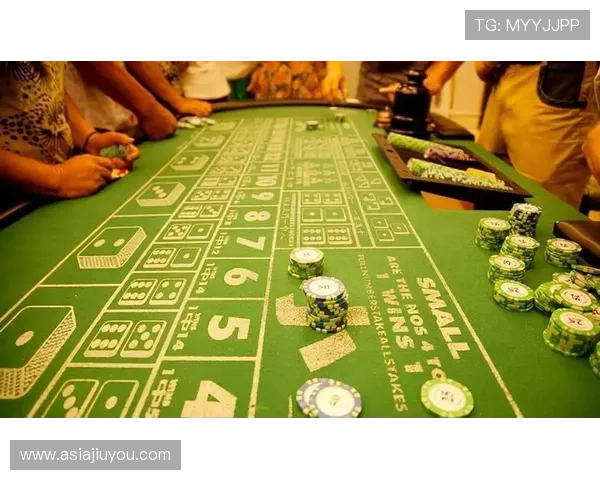 九游真人视讯让你在家也能享受专业的真人荷官现场互动体验 九游真人视讯让你在家也能享受专业的真人荷官现场互动体验